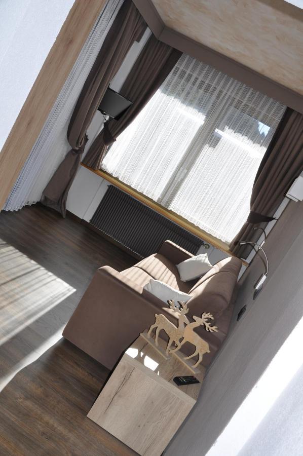Residence Anda ปอซซาดิฟัซซา ภายนอก รูปภาพ